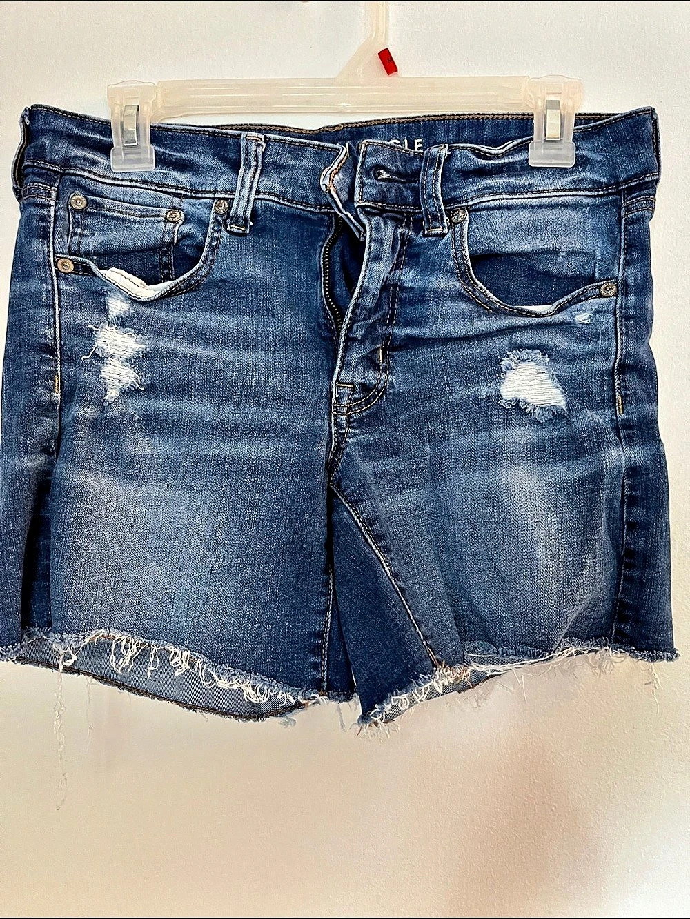 American Eagle Women's Distressed Denim Jean Shorts in Blue Size 6